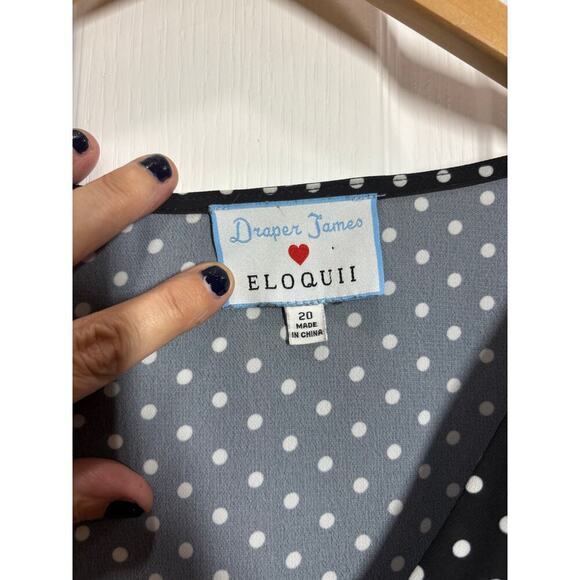 Draper James x Eloquii Women 20 Polka-Dot V-Neck Button Down Professional Top - Picture 3 of 9